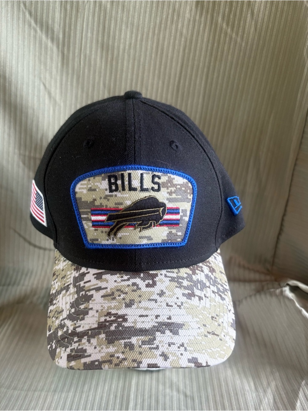 NFL Buffalo Bills Salute To Service New Era Hat